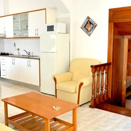 Appartamento Ch 1 E 2 Two Up To 10 Guests Casa Da Horta, T1 & T2 *