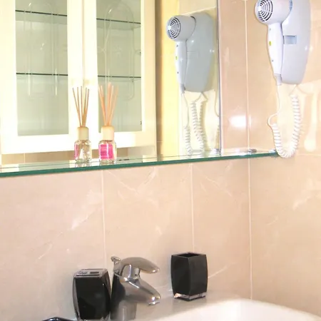 Appartement Ch 1 E 2 Two Up To 10 Guests Casa Da Horta, T1 & T2