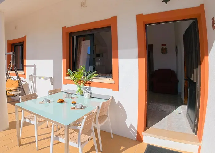 Ch 1 E 2 Two Up To 10 Guests Casa Da Horta, T1 & T2 شقة *