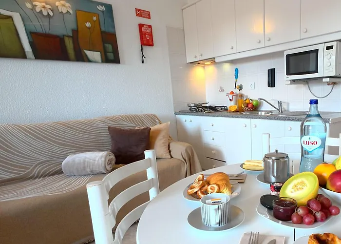 Ch 1 E 2 Two Up To 10 Guests Casa Da Horta, T1 & T2 *